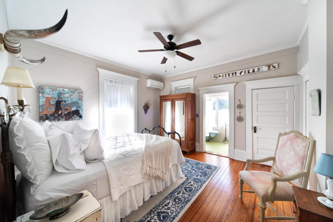 Katy House Bed And Breakfast Smithville エクステリア 写真